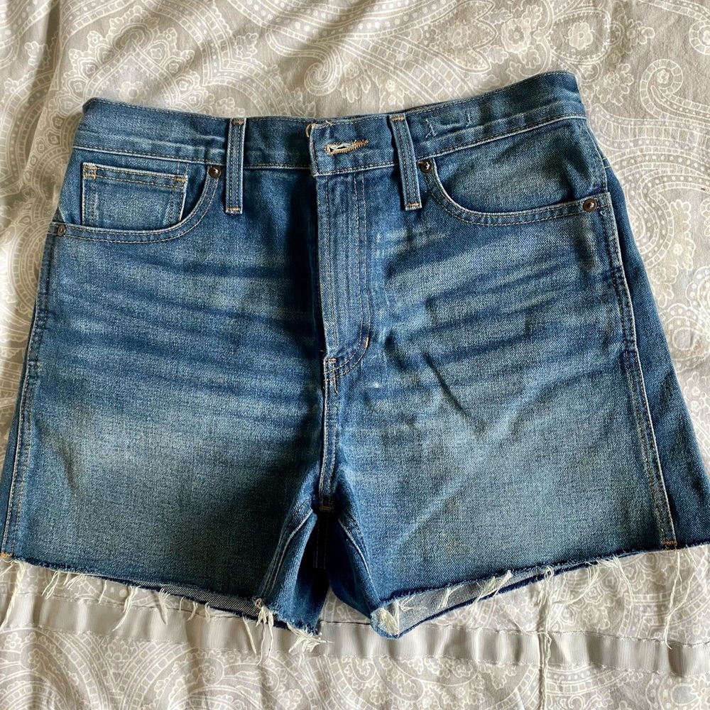 Madewell “The Perfect Jean Short”